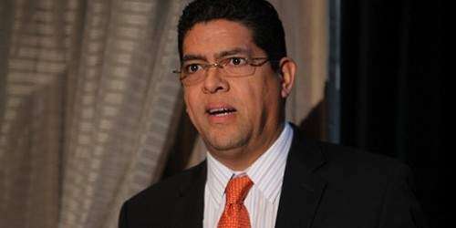 Hacienda quiere retener recaudos para contratar personal