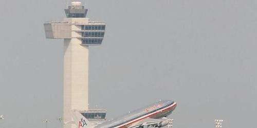 Por recortes cierran 149 torres de control aéreo en EEUU
