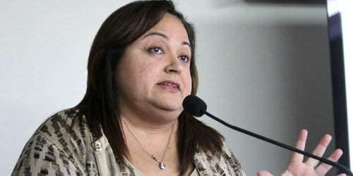 Hacienda: menos exenciones y amnistía al IVU