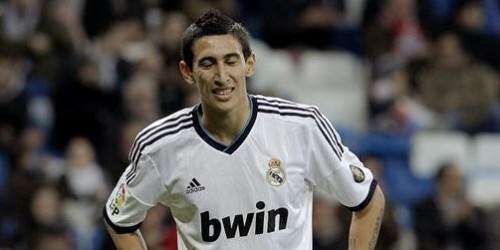 Di María vuelve a tocar el balón con Real Madrid