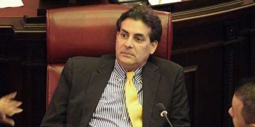 Medidas ‘antipáticas’ para todos, pero sin alterar más sueldos legislativos