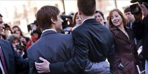 Matrimonio homosexual en California, en busca de la bendición suprema