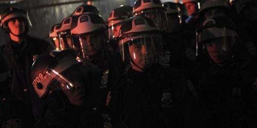 Disturbios en Brooklyn tras muerte de joven tiroteado por la Policía