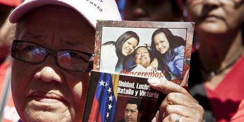 ‘Nueva y severa infección’ empeora la salud de Chávez