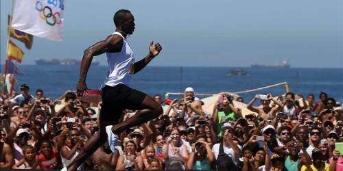 Victorioso Bolt sin superar su récord