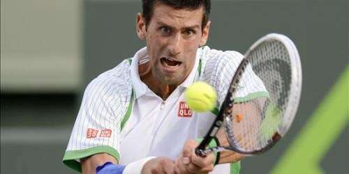 Djokovic y Sharapova a los octavos de finales
