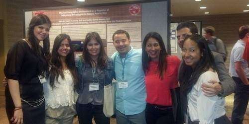 Geógrafas y geógrafos boricuas sobresalen en conferencia internacional