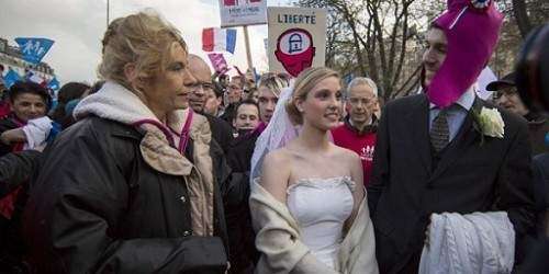 Ya es ley el matrimonio homosexual en Francia