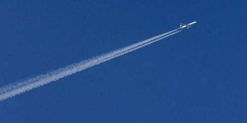 Disparan dos cohetes contra un avión de pasajeros ruso