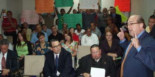 Amigos de los Árboles detienen a Walgreens