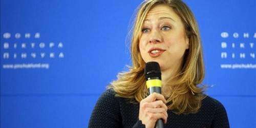 Chelsea Clinton deja la puerta abierta a una carrera política