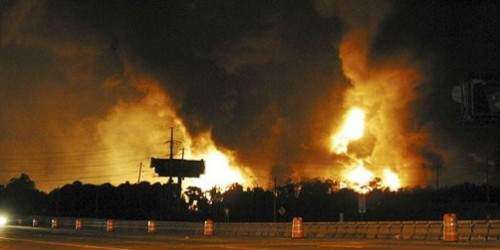 Gran explosión en planta de fertilizantes de Texas deja varios heridos