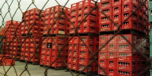 Coca Cola baja su beneficio neto