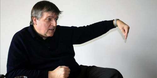 Curas rebeldes piden modernización de la Iglesia Católica