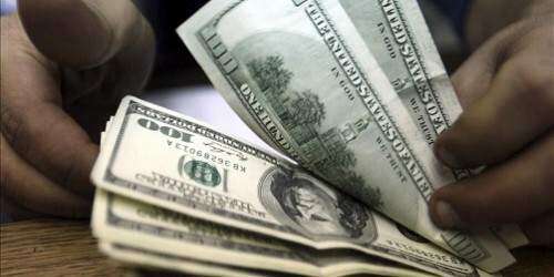 Mientras Legislatura cocina nuevos impuestos, sube la deuda de los consumid