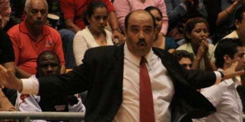 Regresa Cintrón a trabajar con la juventud