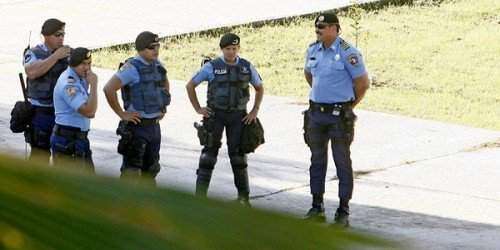 Policías reclaman disculpas de Bhatia por llamarlos ‘corruptos’