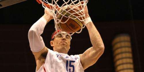 BSN breves: Lesionado Javy González; a practicar Danny Santiago