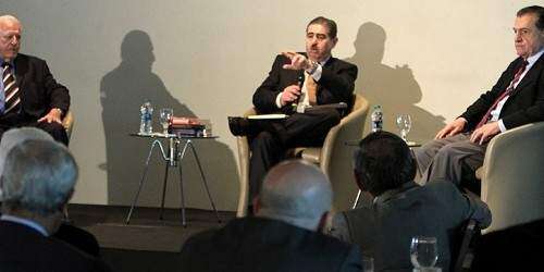 Debate ‘retro’ entre Cuchín y Romero Barceló por el status