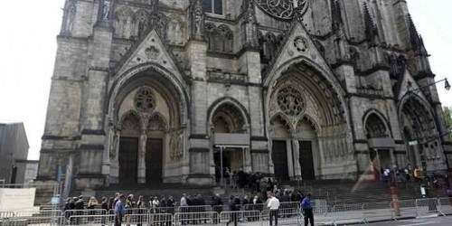 Despiden a Gandolfini en catedral de NY