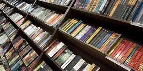 Libros, libretas y uniformes escolares libres de IVU