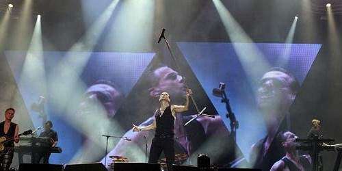 Baila Bilbao con banda Depeche Mode