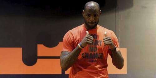 NBA: Ivestigan a policías que escoltaron a LeBron a concierto de Jay-Z