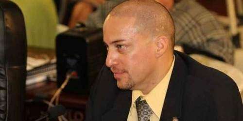 Juez federal paraliza la botada del Procurador de las Personas con Impedime