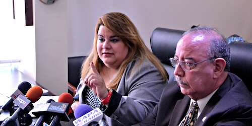 Representante PNP enumera conflictos de interés de Sec. Salud
