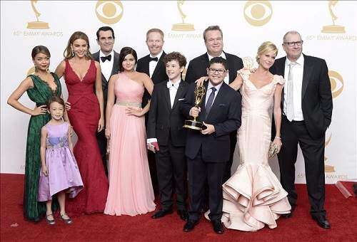 Breaking Bad finalmente se alza con el Emmy a mejor serie dramática (lista