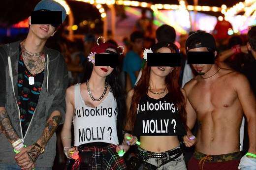 Alcohol, sexo y Molly al son de ritmos electrónicos (galería)