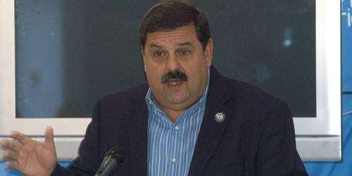 Labrador: ‘Yo no voy a renunciar’