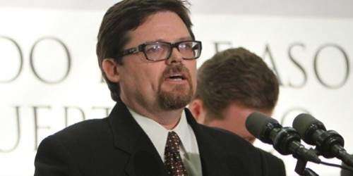 Secretario del Trabajo dice que no representa a los trabajadores