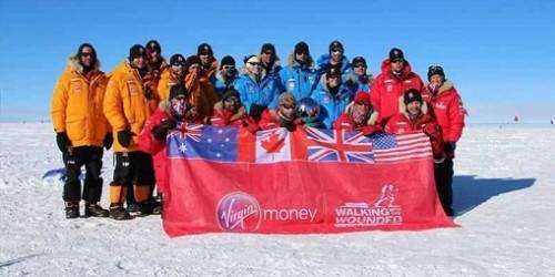 El príncipe Enrique y su equipo alcanzan el Polo Sur