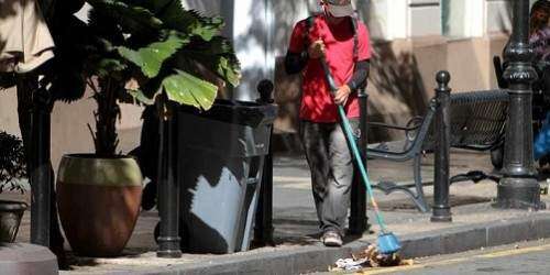 Un 30% de la fuerza laboral aquí vería alivio con aumento al salario mínimo