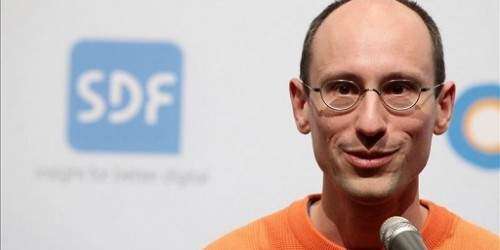 Empresas aportan material valorado en millones para proyecto digital educat