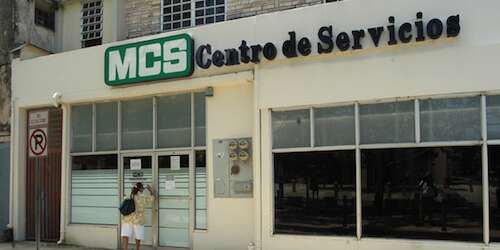 MCS pide protección federal ante multa billonaria por manejo de servicios b