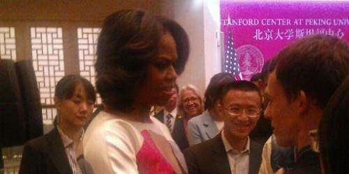 Estudiante puertorriqueño recibe a Michelle Obama en China