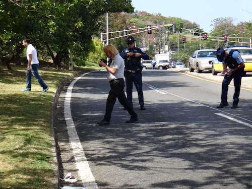 Arrollan a policía ciclista que patrullaba en Cupey (galería)