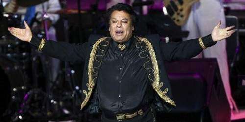 Juan Gabriel, hospitalizado en Las Vegas por una neumonía