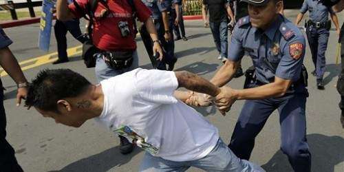 Obama llega a Tokio en la primera etapa de su gira asiática
