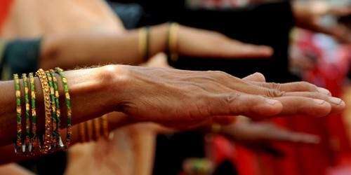 Influyente consejo indio aprueba el matrimonio entre castas