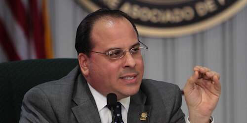 Cámara aprueba reforma energética en votación dividida