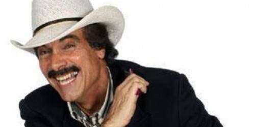 Travieso fuera de ‘Dando Candela’