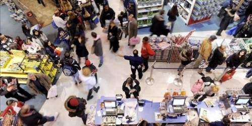 Hay señales de una incipiente estabilización económica, dice Lara