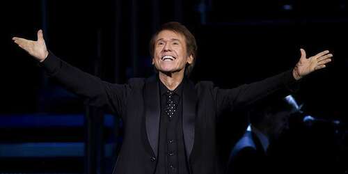 ‘La más contundente’ gira de Raphael