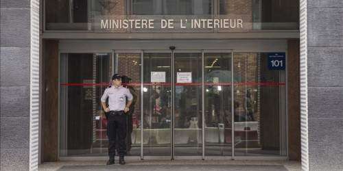 Fiscalía francesa acusa por corrupción a expresidente Sarkozy