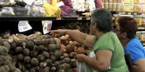 Aumenta un .4% gasto de los consumidores en EEUU