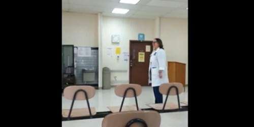 Doctora que insultó a pacientes evidencia la profunda crisis del sistema de