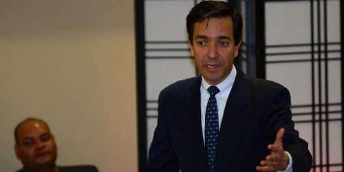 Puerto Rico continúa rezagado en transición hacia una economía basada en el